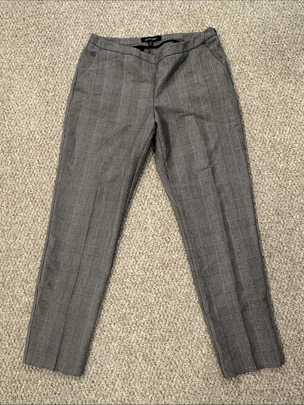 BOGO FREE Ellen Tracy Gray Glen Plaid Ankle Pants